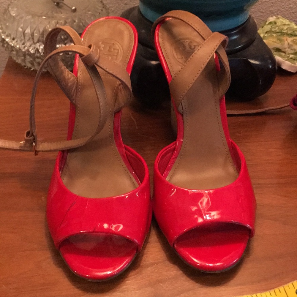Tory Burch red patent size 6